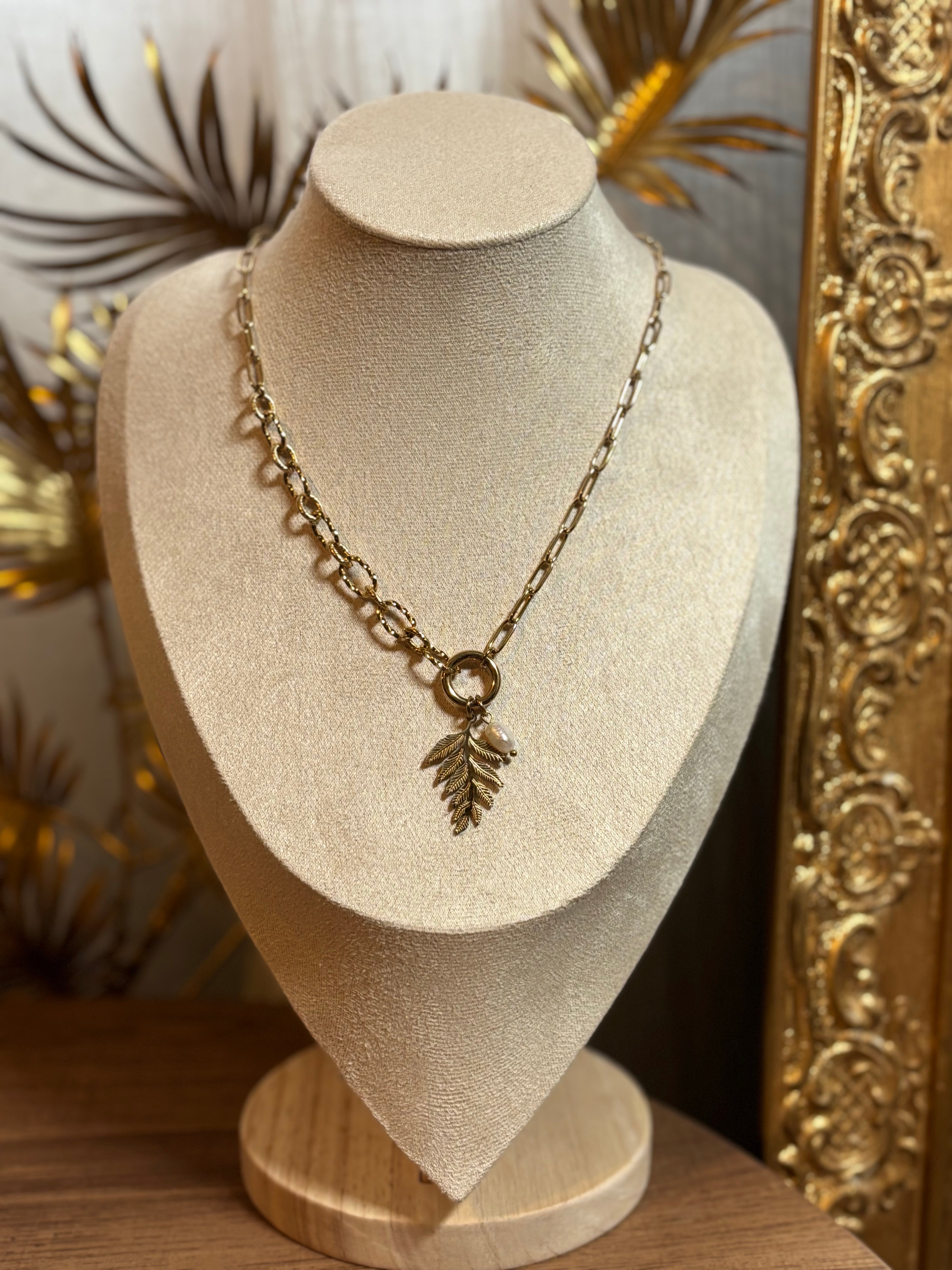 Collier Flora